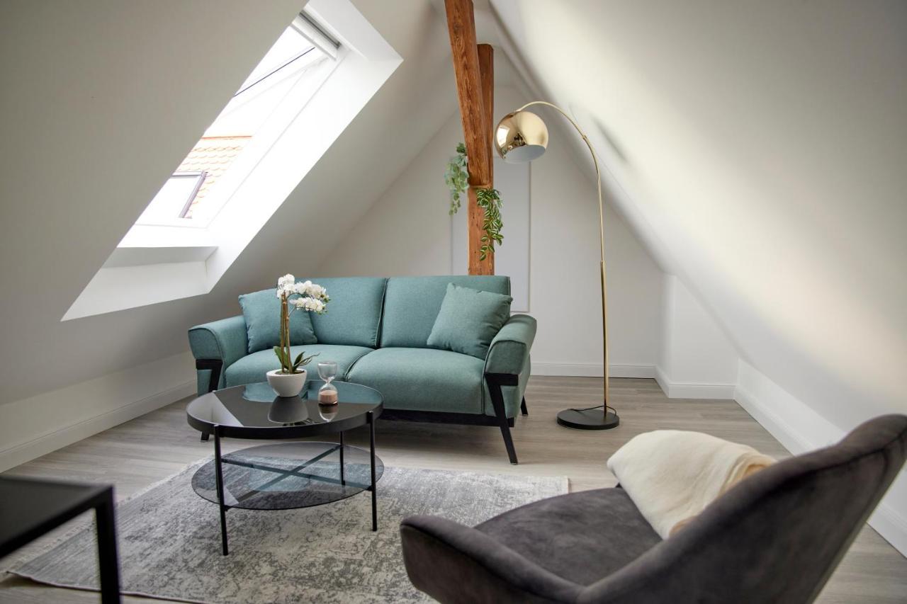 Schlossberg Residences - Xxl-Design-Apartment Mit Schlossblick Fuer Bis Zu 12 Personen Schwetzingen Luaran gambar
