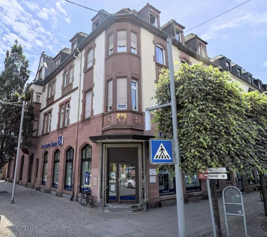 Schlossberg Residences - Xxl-Design-Apartment Mit Schlossblick Fuer Bis Zu 12 Personen Schwetzingen Luaran gambar